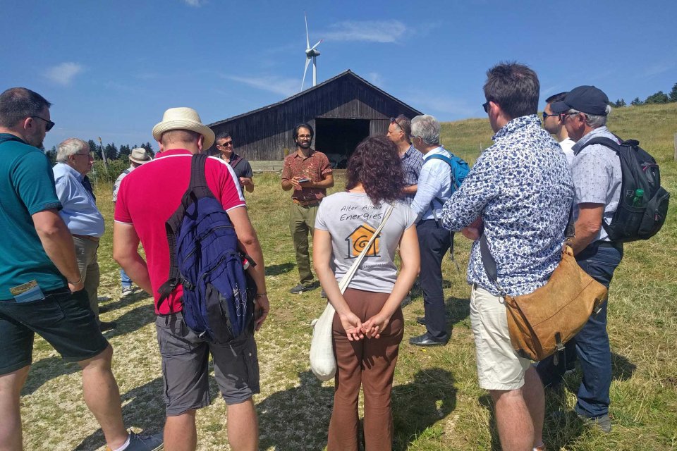 Franz&ouml;sische Delegation erkundet Windanlagen der ADEV